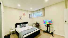 studio near Airpot Bay City with Parking, Sydney